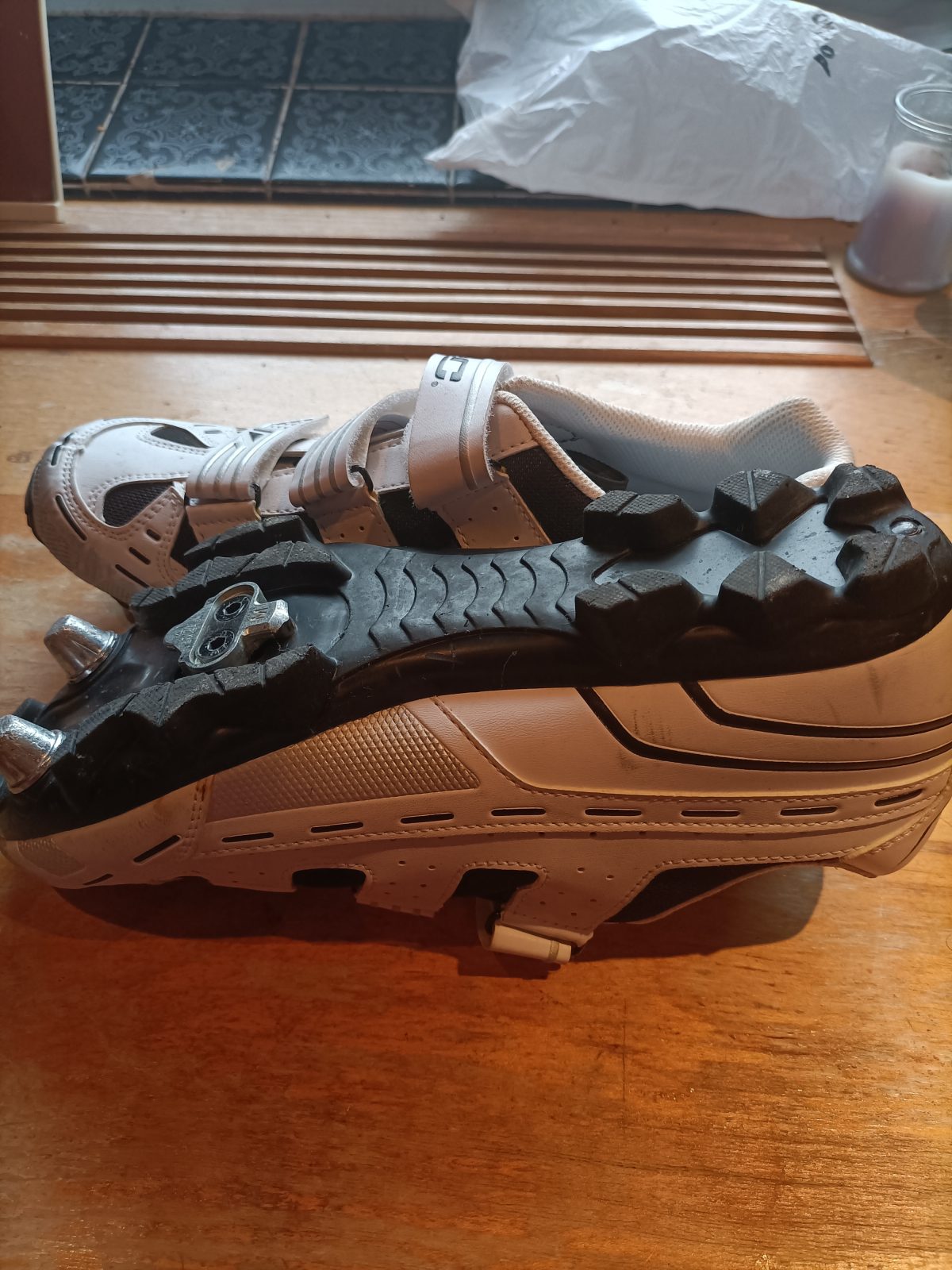Foto 2 zu „Radschuhe“